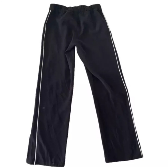 Lululemon On The Right Track Pants - Picture 5 of 5